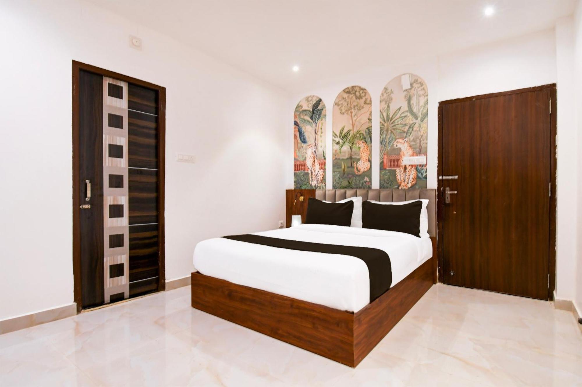 O Neatflix And Chill Exclusive Bhubaneswar